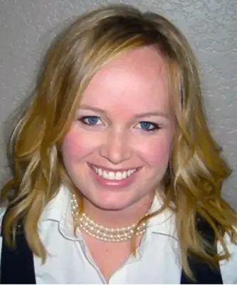 Portrait of Christine Auernig, REALTOR®