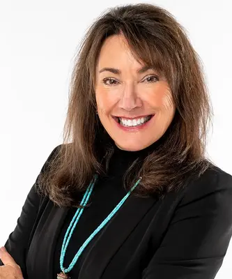 Portrait of Dena Fleming, Associate Broker