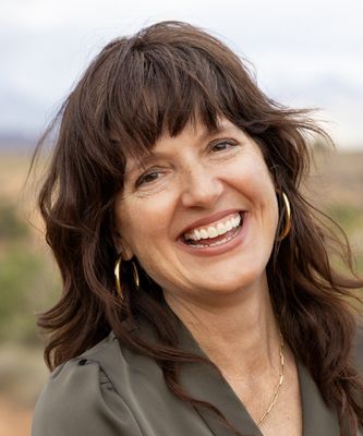 Portrait of Angela Houghton, REALTOR®