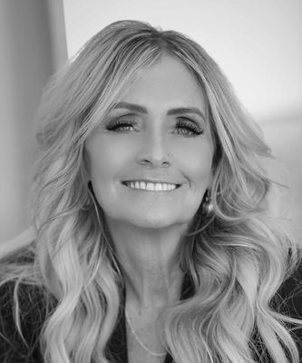 Portrait of Christa Neal, REALTOR®