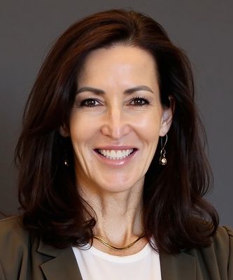 Portrait of Barbara Larsen, REALTOR®