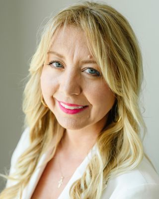 Portrait of Felysha Lilley, Realtor®