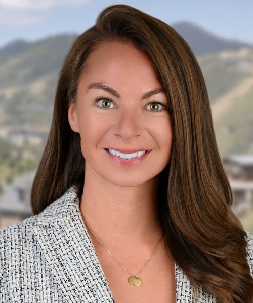 Karli Travis, REALTOR®