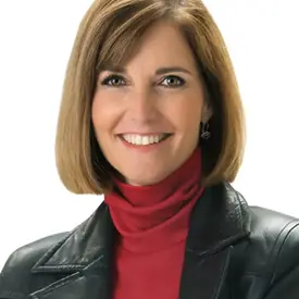 Portrait of Jenny Roberts, REALTOR®