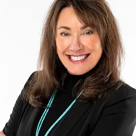 Portrait of Dena Fleming, Associate Broker