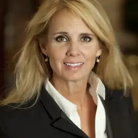 Portrait of Shelly Russell, REALTOR®