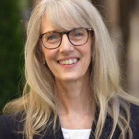 Portrait of Cindy Huntress, REALTOR®