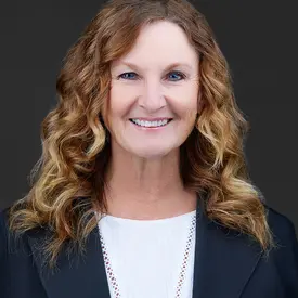 Portrait of Sandy Gustaveson, Managing Broker