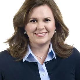 Portrait of Nicole Johnson, Associate Broker