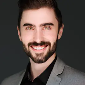 Portrait of Sam Floor, REALTOR®