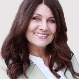 Portrait of Monique Keetch, Associate Broker