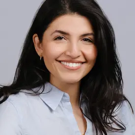 Portrait of Shiva Sanavi, REALTOR®