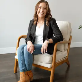Portrait of Sandy Hansen, REALTOR®, ABR